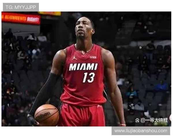 热火队阿德巴约因左脚受伤提前离场本场比赛能否复出尚未确定